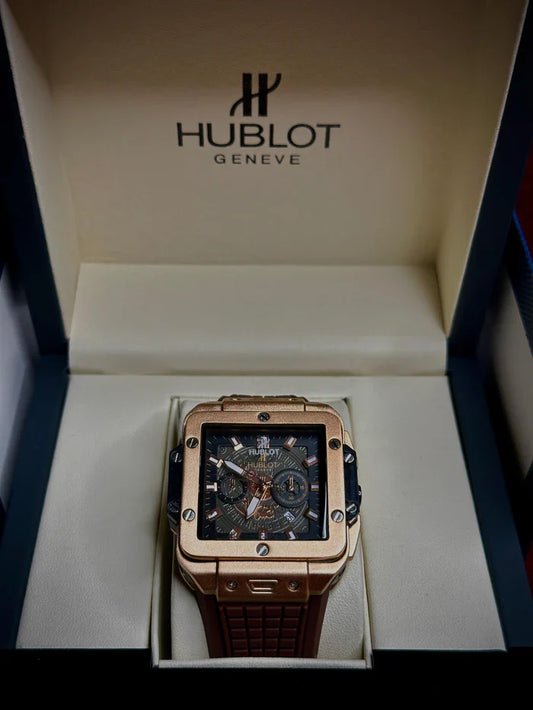 Hublot Square Bang Unico King with silicone straps