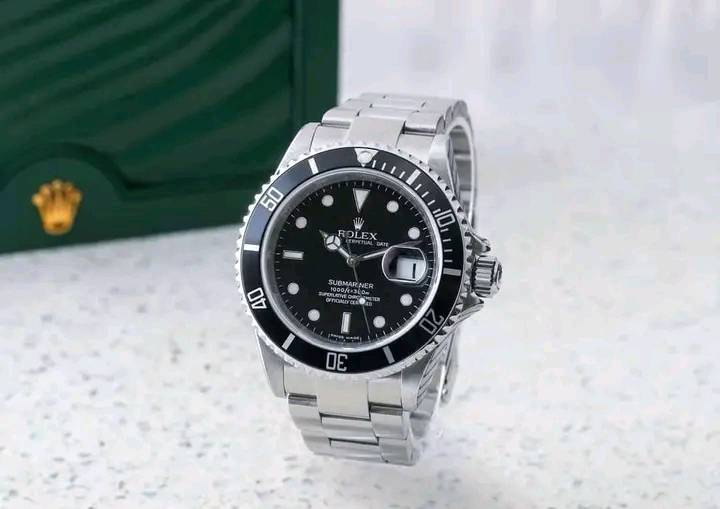 Rolex Submariner, 16610